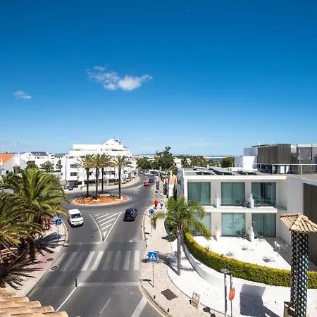 Charm T2 With Big Terrace Self Check-in Apartament *