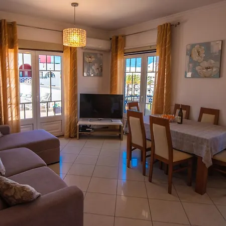 Apartament Charm T2 With Big Terrace Self Check-in