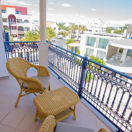 Charm T2 With Big Private Terrace Self Check-in
