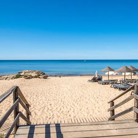 Charm T2 With Big Terrace Self Check-in Διαμέρισμα Αλμπουφέιρα